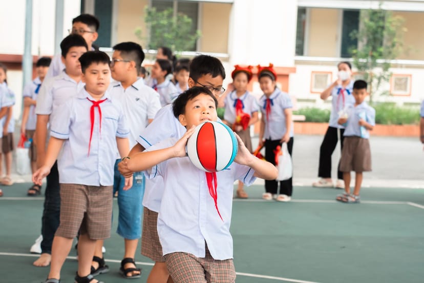 Bóng rổ trong ngày hội khai giảng